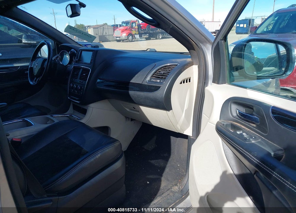 2018 DODGE GRAND CARAVAN SXT VIN: 2C4RDGCG6JR159688