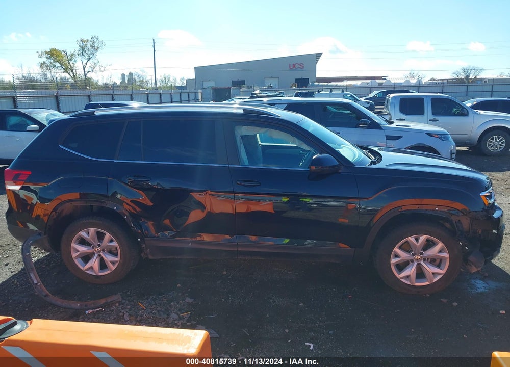 2018 VOLKSWAGEN ATLAS 3.6L V6 SE VIN: 1V2CR2CA8JC555845