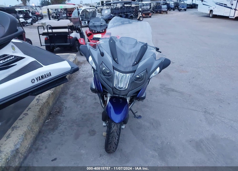 2016 BMW R1200 RT VIN: WB10A1301GZ194569