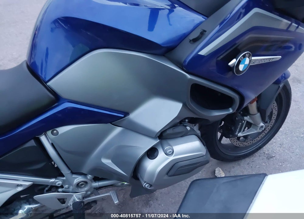 2016 BMW R1200 RT VIN: WB10A1301GZ194569