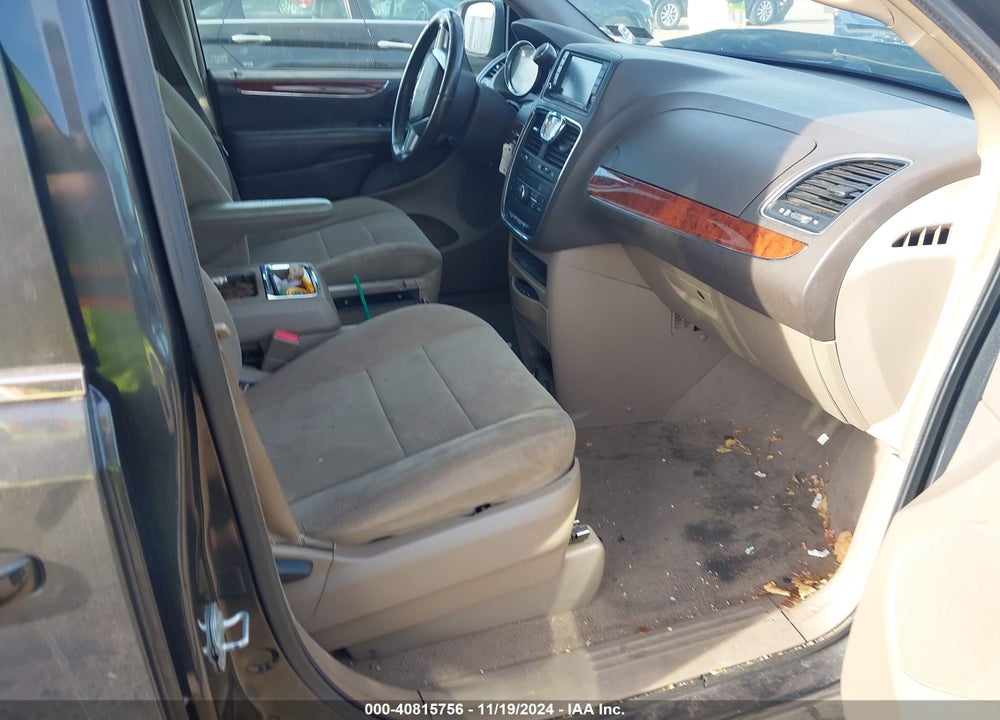 2012 CHRYSLER TOWN & COUNTRY TOURING VIN: 2C4RC1BG2CR135845