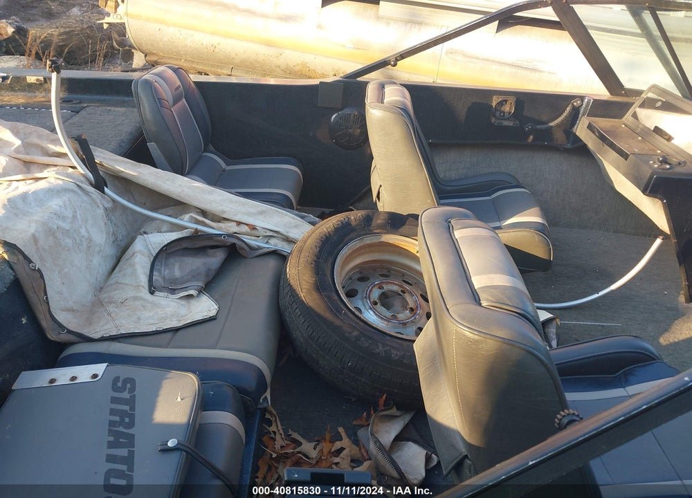 1990 STRATOS BASSBOAT VIN: BN28W513C090