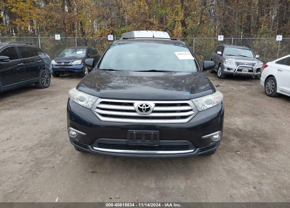 2011 TOYOTA HIGHLANDER LIMITED V6 VIN: 5TDDK3EH4BS092838