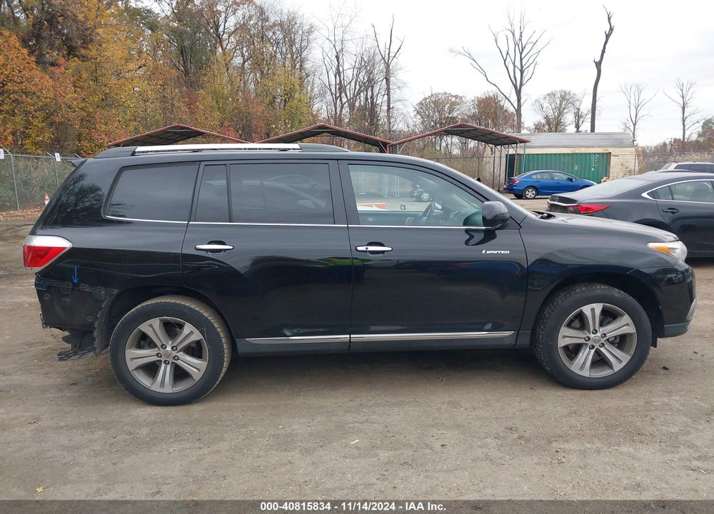 2011 TOYOTA HIGHLANDER LIMITED V6 VIN: 5TDDK3EH4BS092838