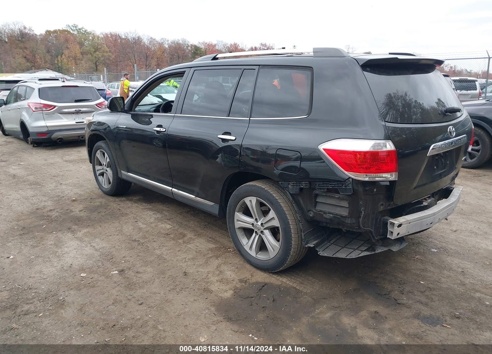 2011 TOYOTA HIGHLANDER LIMITED V6 VIN: 5TDDK3EH4BS092838