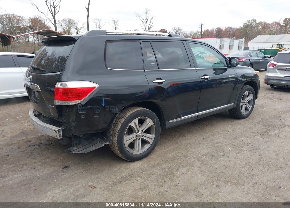 2011 TOYOTA HIGHLANDER LIMITED V6 VIN: 5TDDK3EH4BS092838
