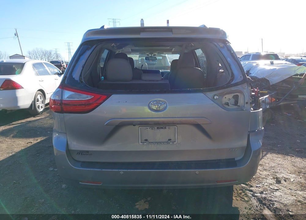 2017 TOYOTA SIENNA VIN: 5TDYZ3DC4HS834876