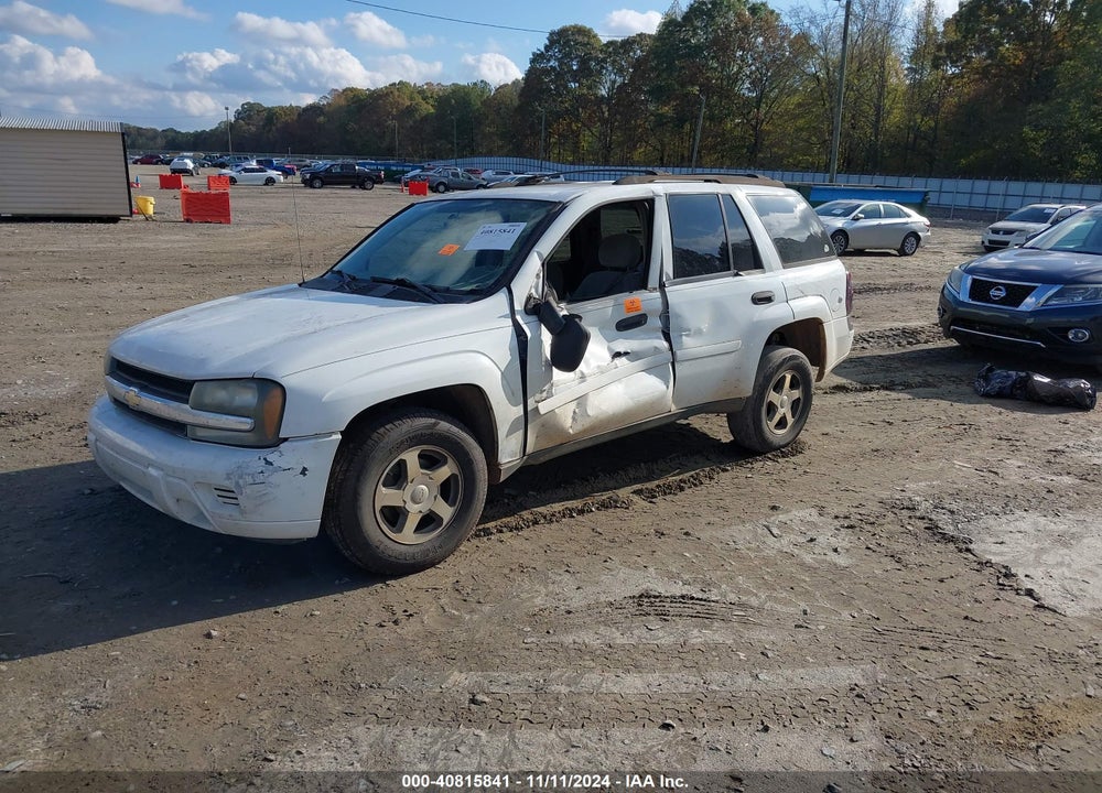 2006 CHEVROLET TRAILBLAZER LS VIN: 1GNDS13S662232797