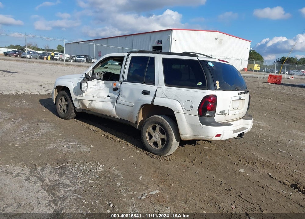 2006 CHEVROLET TRAILBLAZER LS VIN: 1GNDS13S662232797