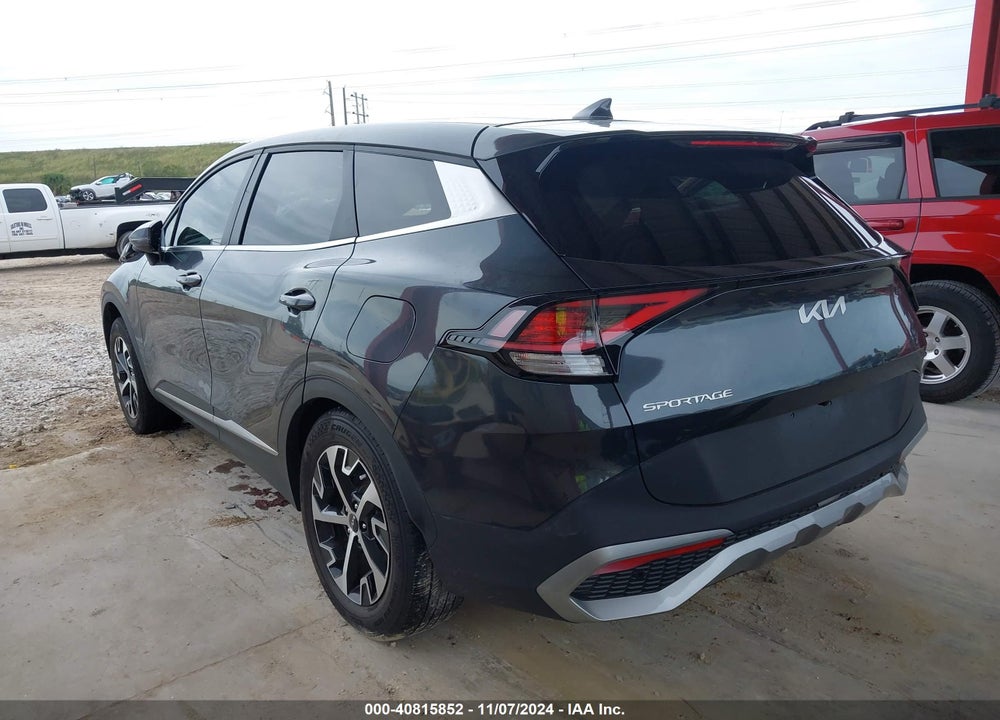 2023 KIA SPORTAGE EX VIN: 5XYK33AF2PG039424