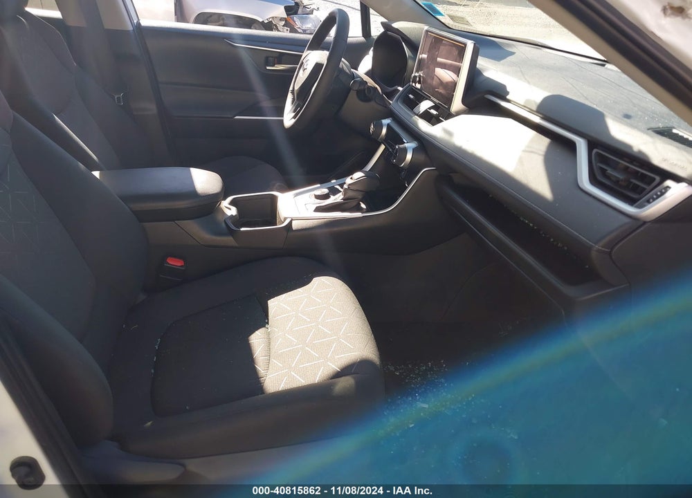 2024 TOYOTA RAV4 HYBRID XLE VIN: 2T3RWRFV0RW207056