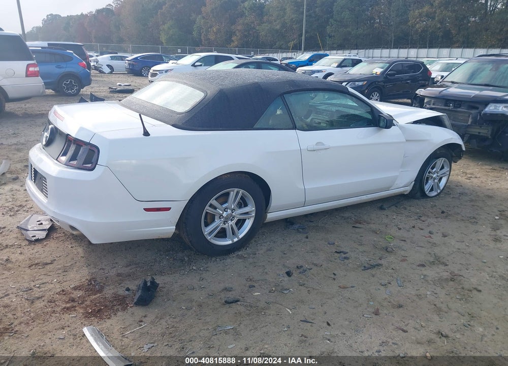2014 FORD MUSTANG V6 VIN: 1ZVBP8EM3E5220173