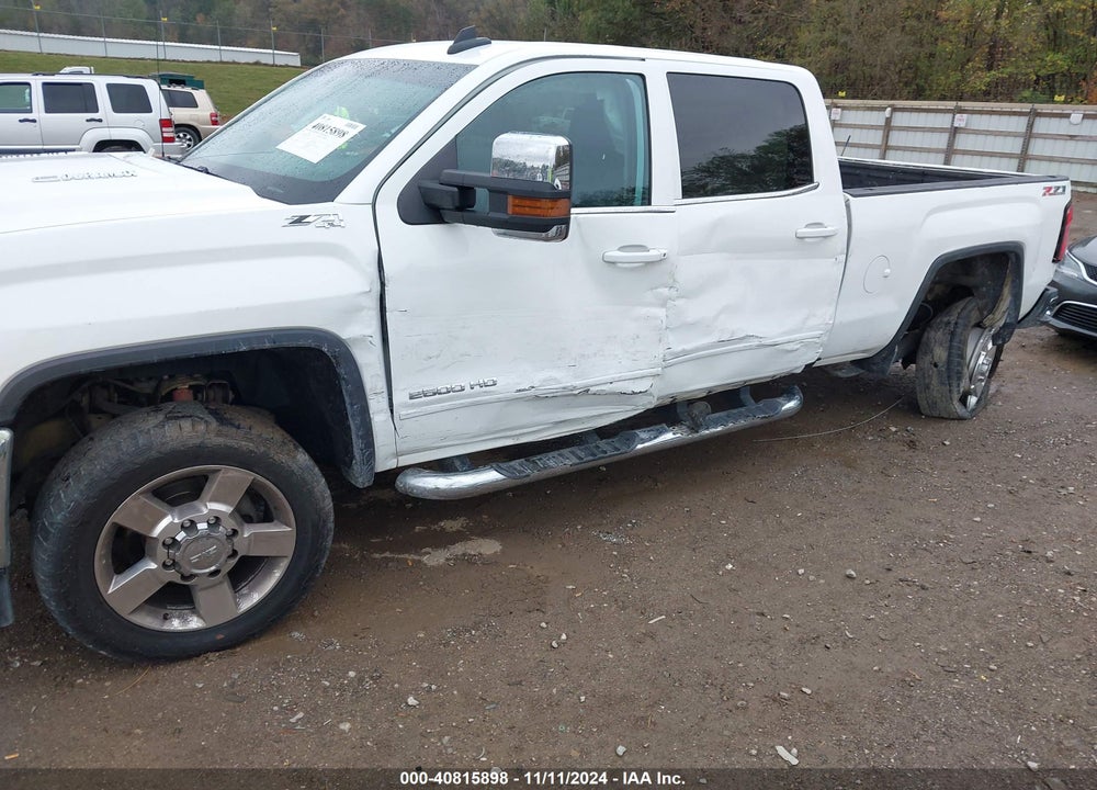 2016 GMC SIERRA 2500HD SLE VIN: 1GT12SE80GF206466