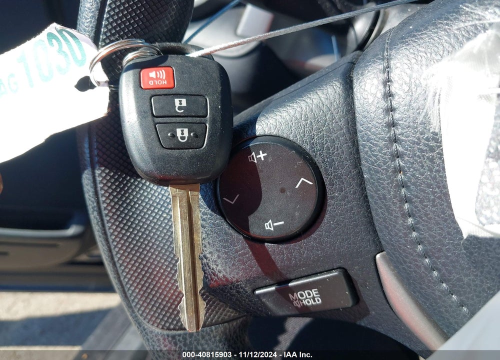 2016 TOYOTA RAV4 LE VIN: JTMZFREV8GJ084071