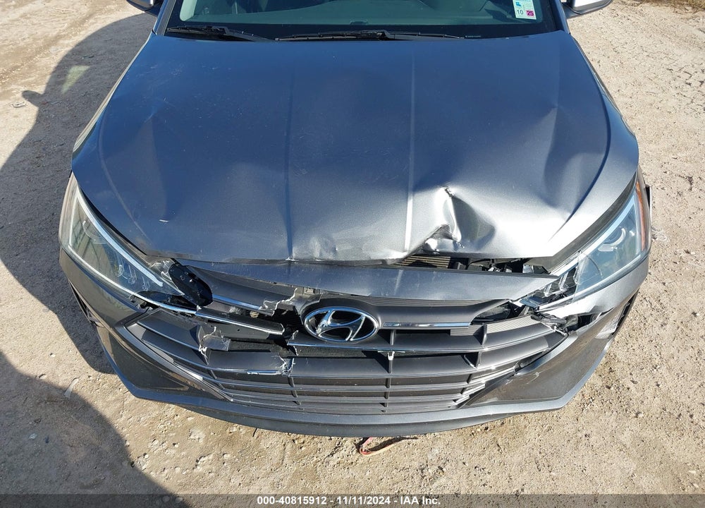 2020 HYUNDAI ELANTRA SE VIN: 5NPD74LF1LH512927
