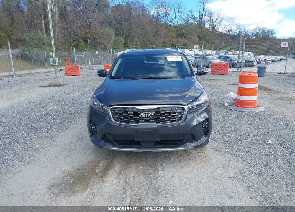 2019 KIA SORENTO 3.3L EX VIN: 5XYPHDA5XKG452317