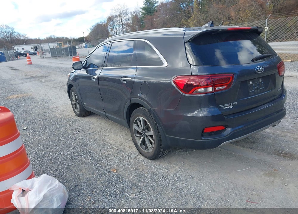 2019 KIA SORENTO 3.3L EX VIN: 5XYPHDA5XKG452317
