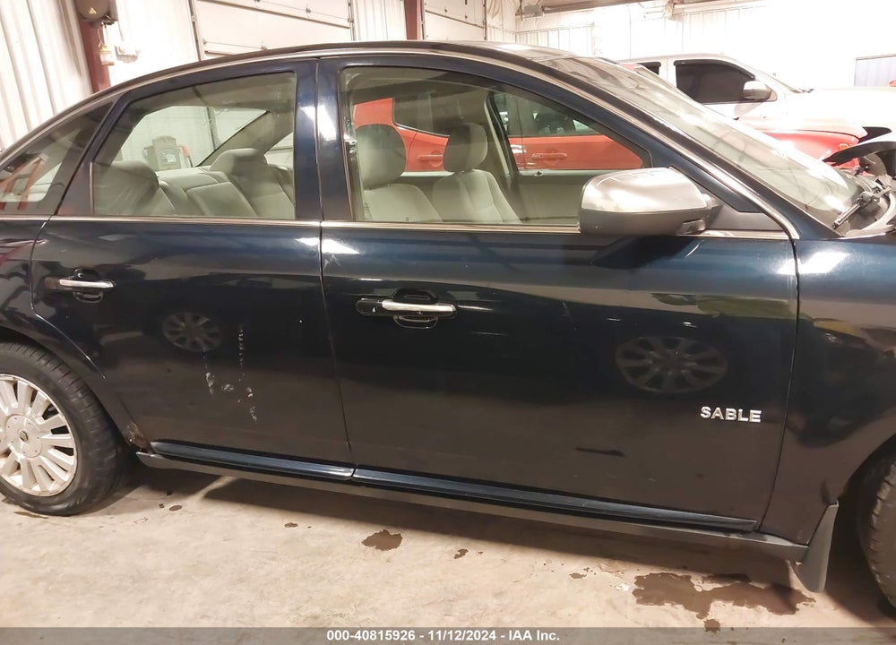 2008 MERCURY SABLE VIN: 1MEHM40W48G613940
