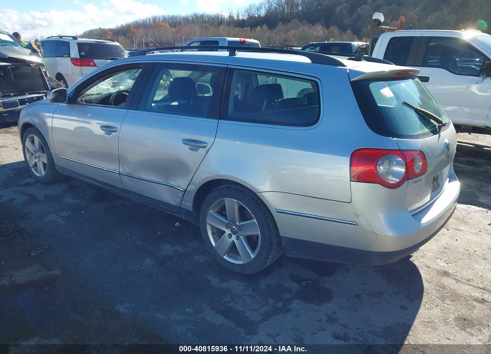 2008 VOLKSWAGEN PASSAT KOMFORT VIN: WVWLK93C88E083628