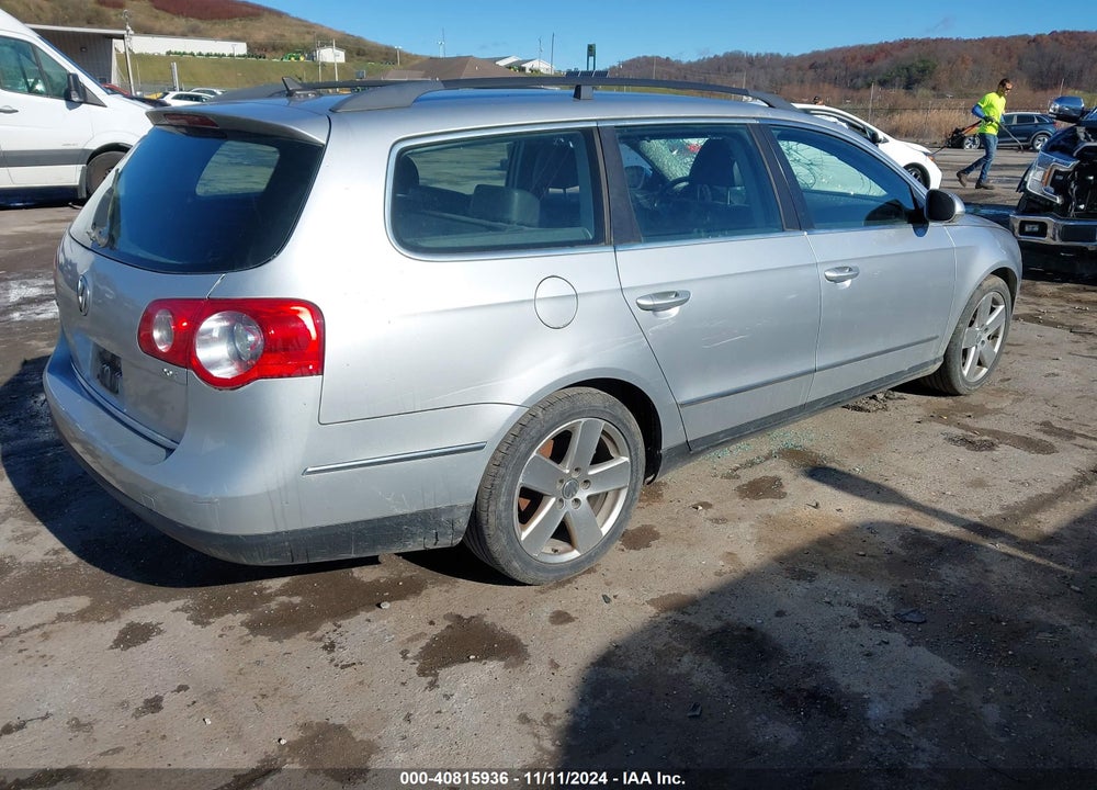 2008 VOLKSWAGEN PASSAT KOMFORT VIN: WVWLK93C88E083628