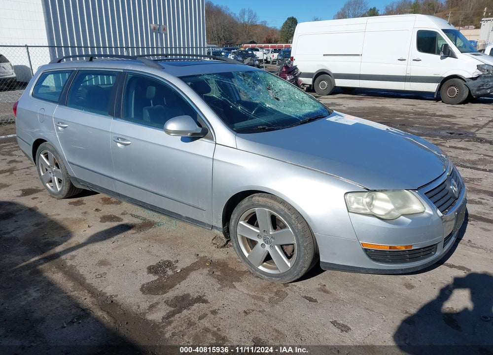 2008 VOLKSWAGEN PASSAT KOMFORT VIN: WVWLK93C88E083628