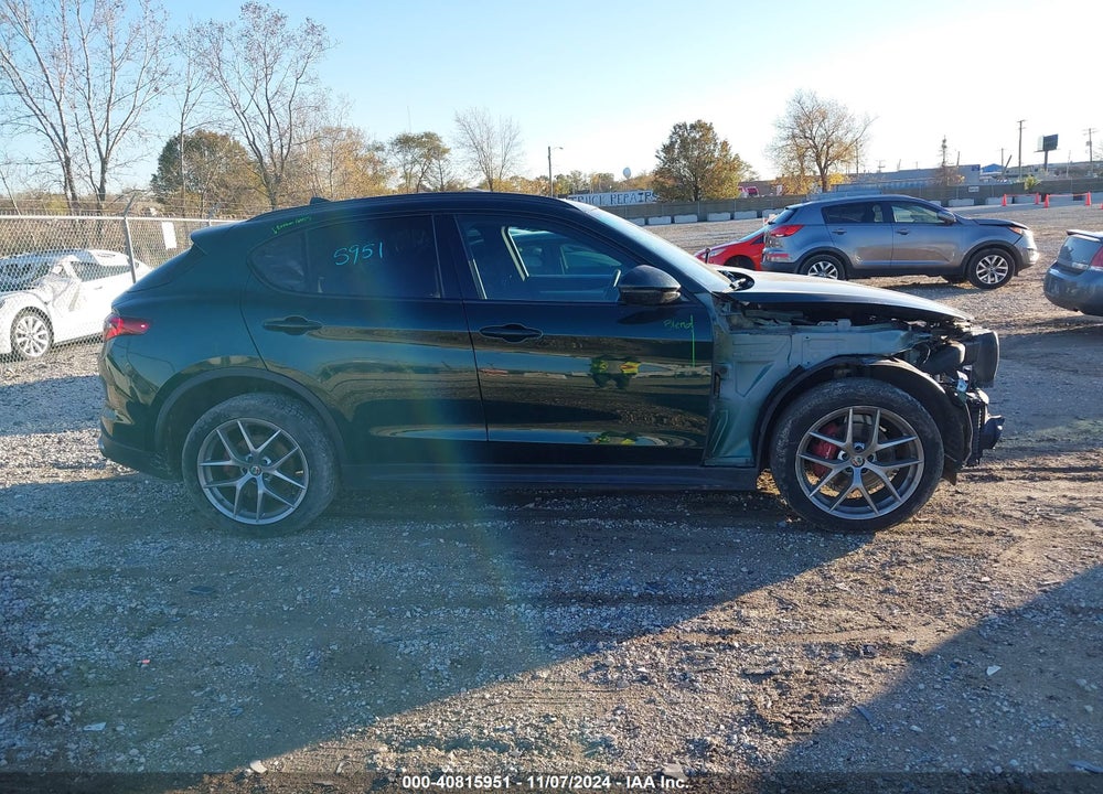 2018 ALFA ROMEO STELVIO TI SPORT AWD VIN: ZASFAKNN3J7C03715