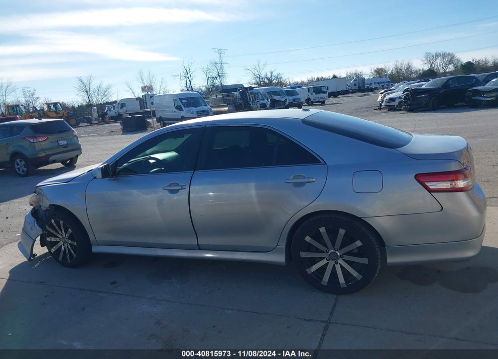 2011 TOYOTA CAMRY SE VIN: 4T1BF3EK8BU776886