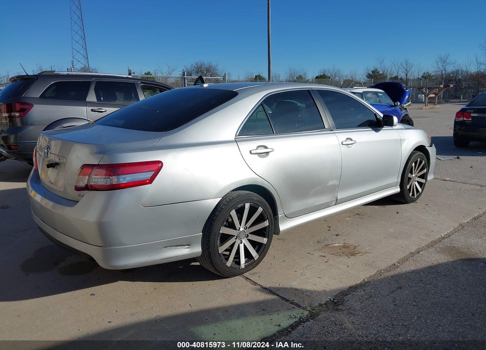 2011 TOYOTA CAMRY SE VIN: 4T1BF3EK8BU776886
