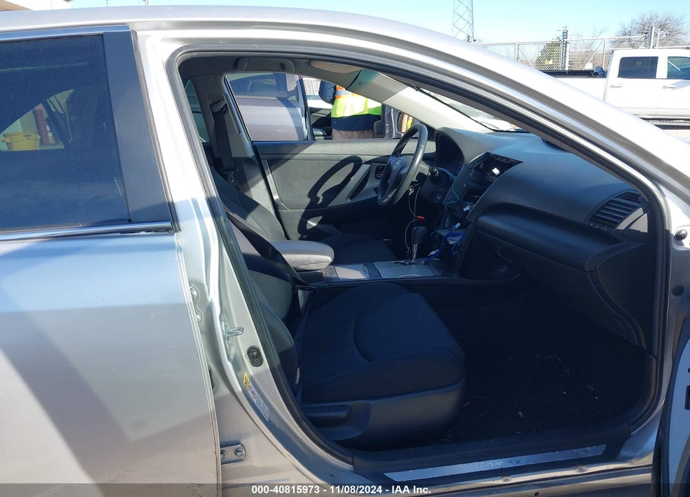 2011 TOYOTA CAMRY SE VIN: 4T1BF3EK8BU776886