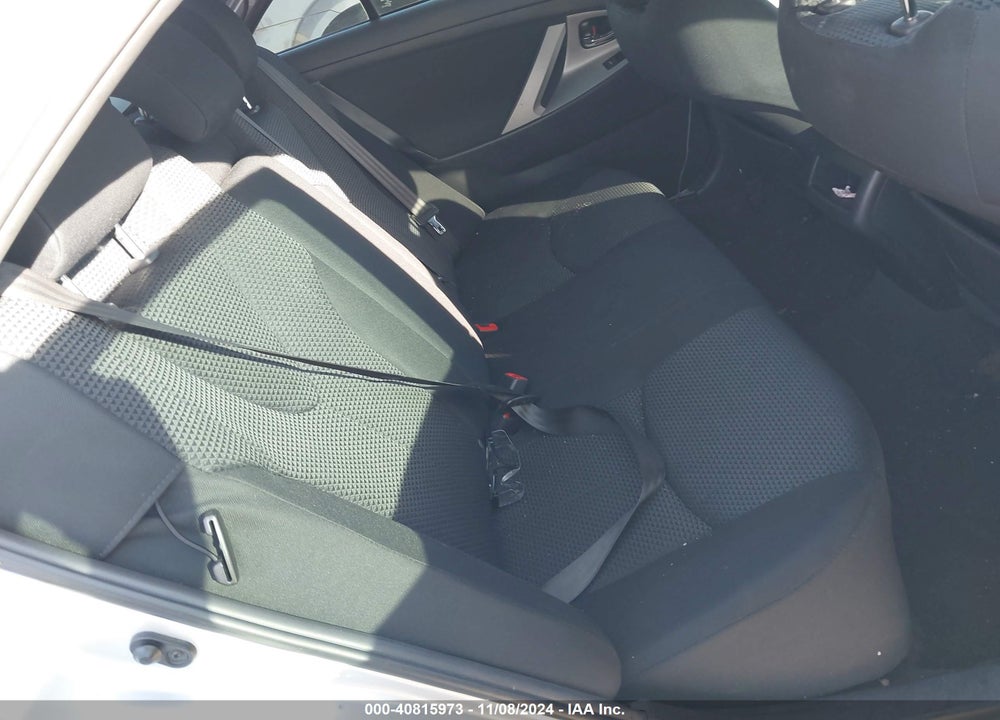 2011 TOYOTA CAMRY SE VIN: 4T1BF3EK8BU776886
