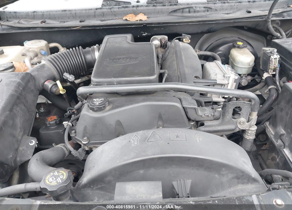 2002 CHEVROLET TRAILBLAZER LTZ VIN: 1GNDS13S022408138