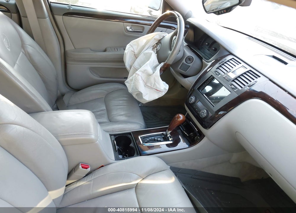 2009 CADILLAC DTS VIN: 1G6KD57Y69U112705