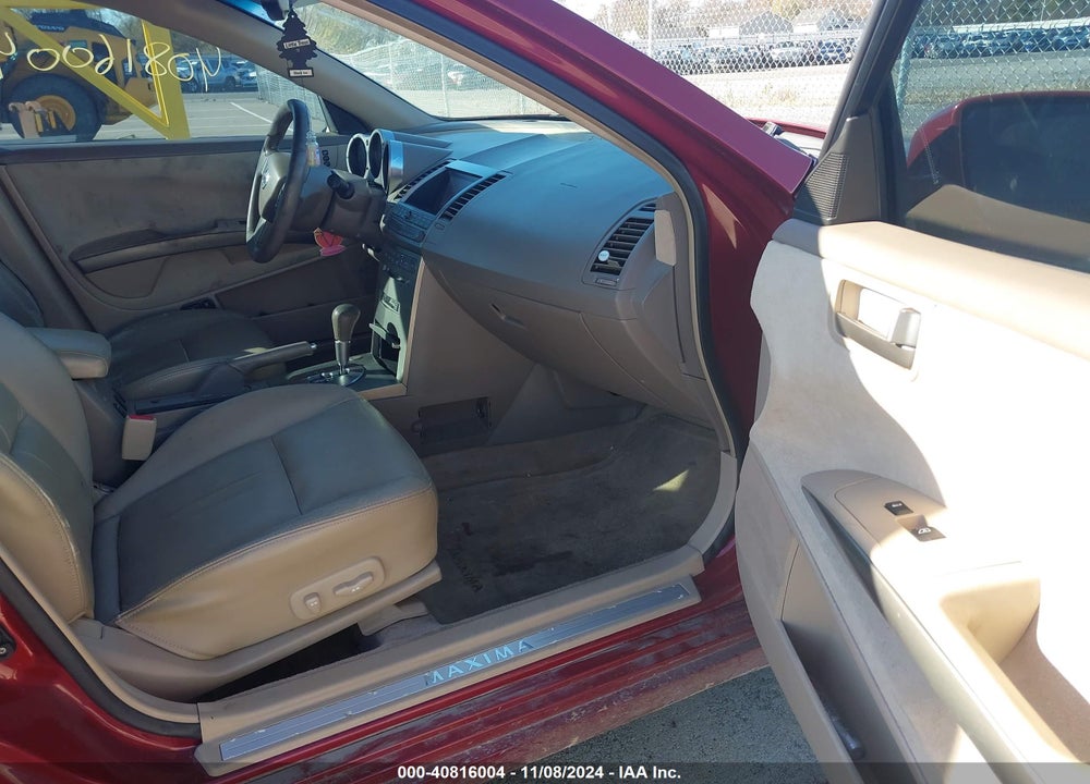 2004 NISSAN MAXIMA 3.5 SE VIN: 1N4BA41E64C866769