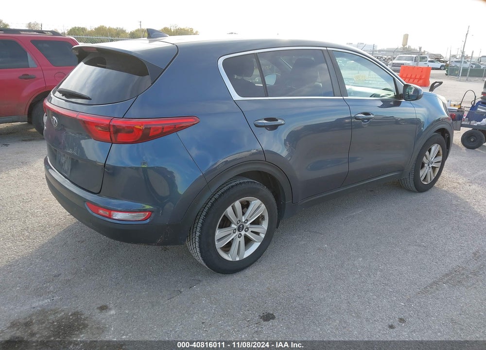 2018 KIA SPORTAGE LX VIN: KNDPM3AC0J7453931