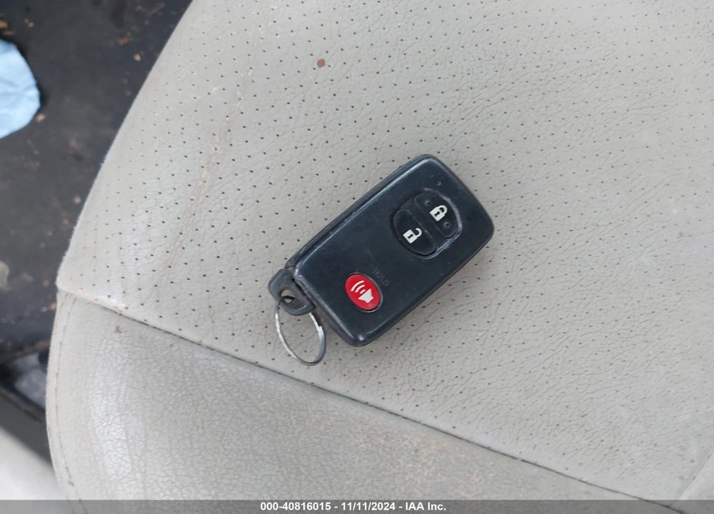 2012 TOYOTA PRIUS TWO VIN: JTDKN3DU2C0335726