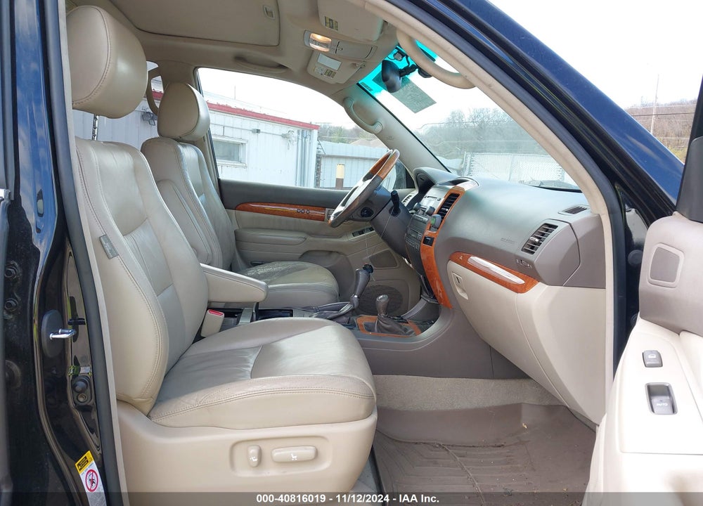 2003 LEXUS GX 470 VIN: JTJBT20X830023617