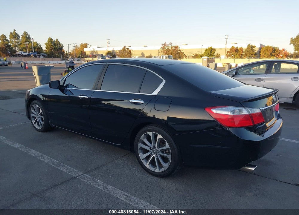2015 HONDA ACCORD SPORT VIN: 1HGCR2F54FA142079