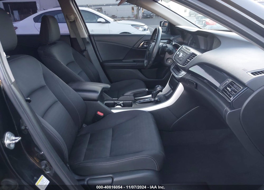 2015 HONDA ACCORD SPORT VIN: 1HGCR2F54FA142079