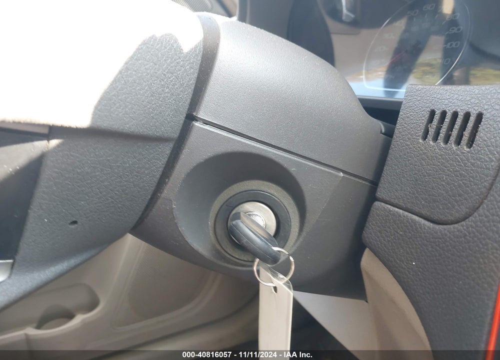 2010 FORD FUSION HYBRID VIN: 3FADP0L34AR396475