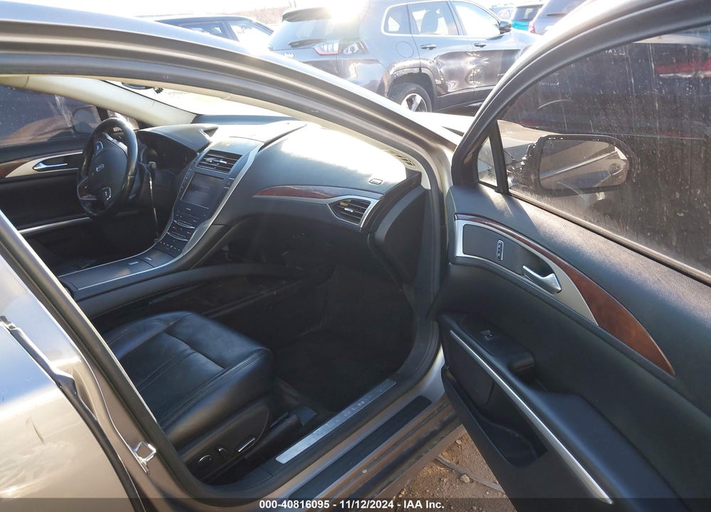 2016 LINCOLN MKZ VIN: 3LN6L2J97GR634051