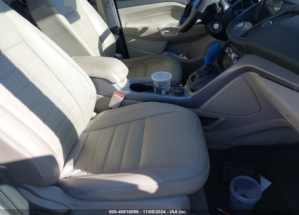2016 FORD ESCAPE SE VIN: 1FMCU0GX0GUB06421