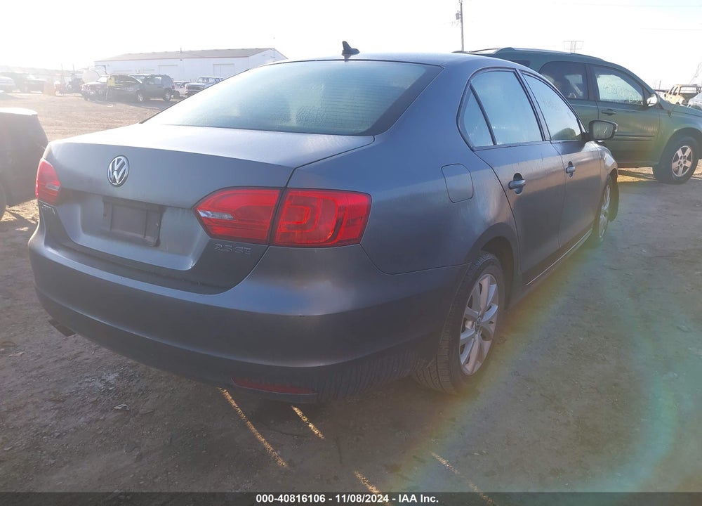 2012 VOLKSWAGEN JETTA 2.5L SE VIN: 3VWBP7AJXCM078059
