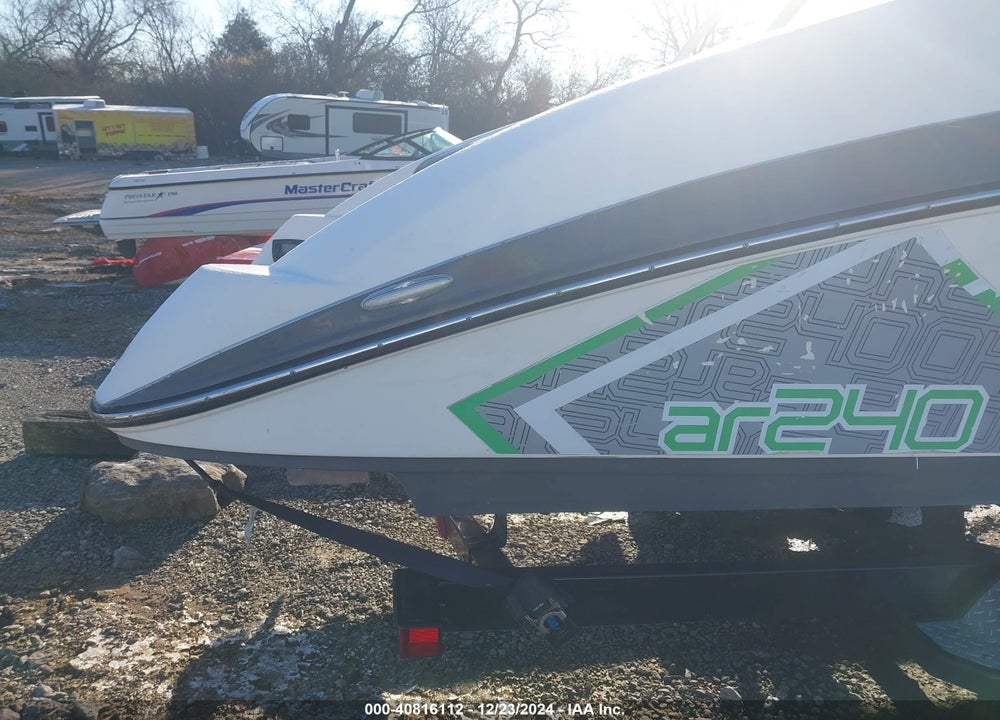 2016 YAMAHA SKIBOAT VIN: YAMC0329E616