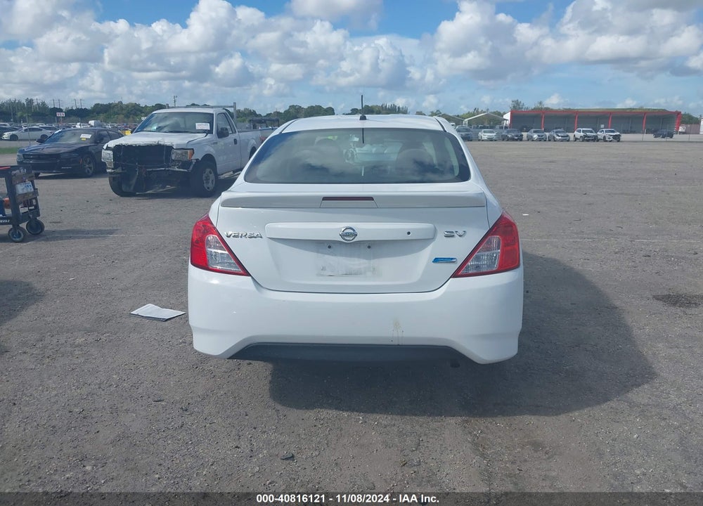 2016 NISSAN VERSA 1.6 SV VIN: 3N1CN7AP9GL882689