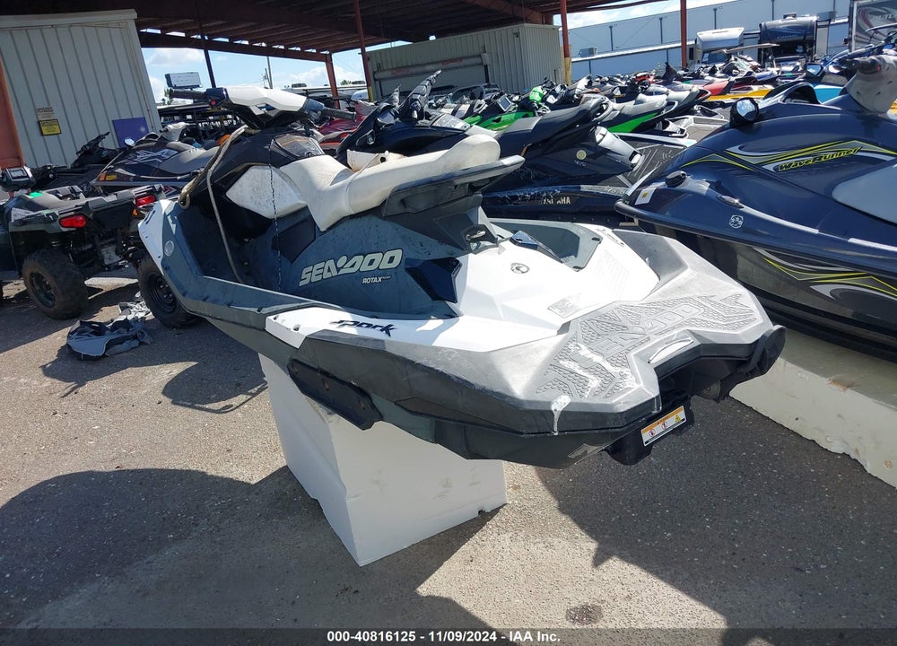2014 SEADOO OTHER VIN: YDV13982E414