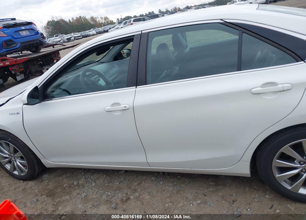 2015 TOYOTA CAMRY HYBRID XLE VIN: 4T1BD1FK8FU169630