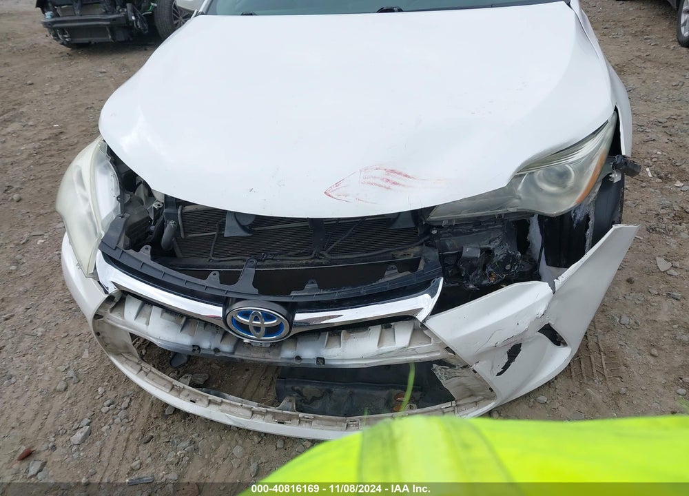 2015 TOYOTA CAMRY HYBRID XLE VIN: 4T1BD1FK8FU169630