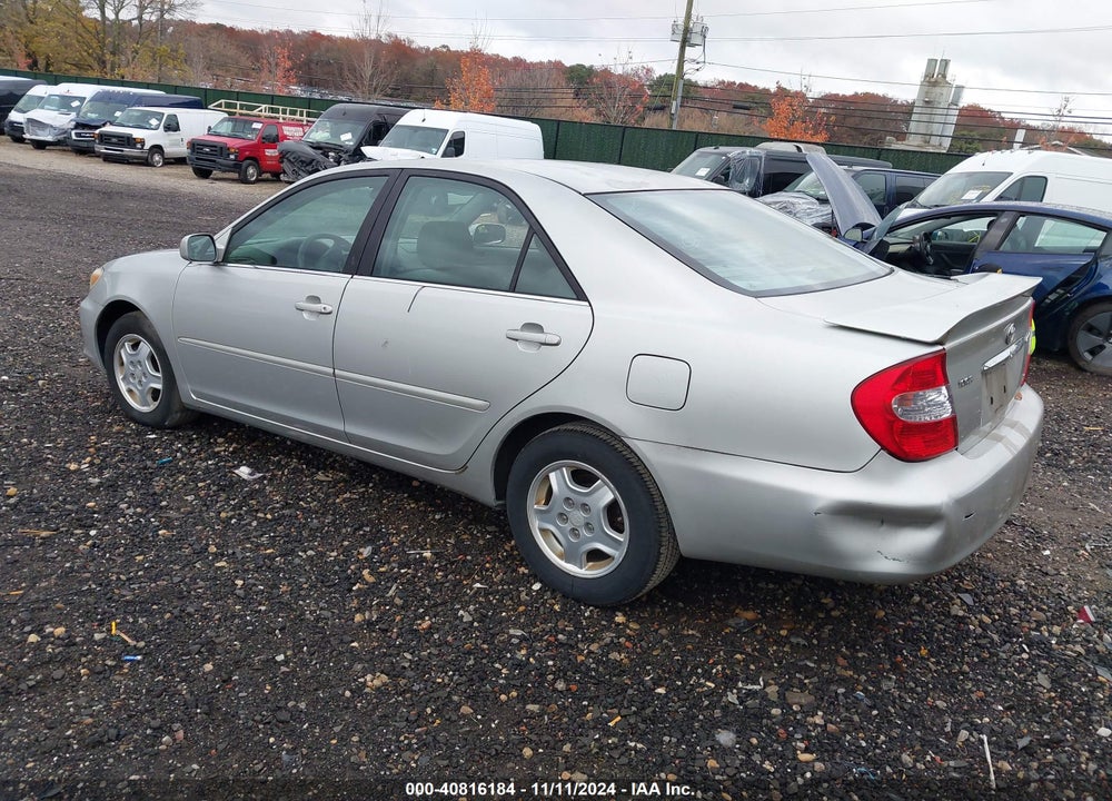 2002 TOYOTA CAMRY LE V6 VIN: 4T1BF32K52U024714