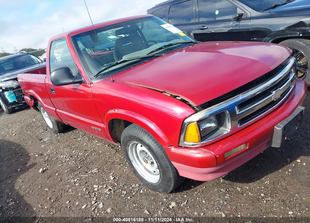 1997 CHEVROLET S-10 LS FLEETSIDE VIN: 1GCCS1446VK236996
