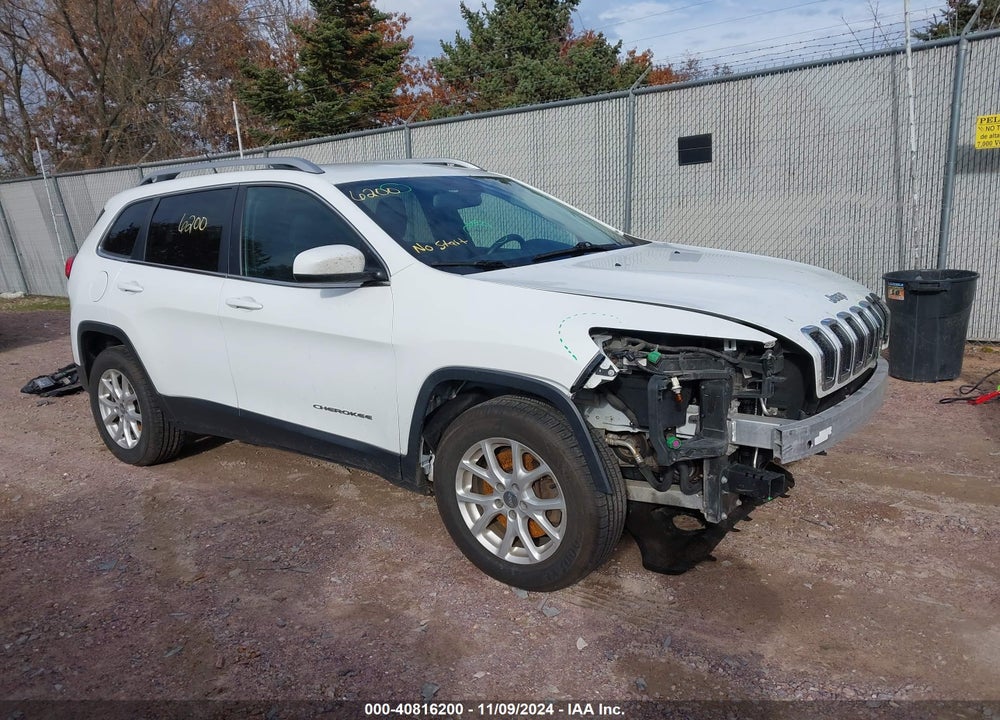 2016 JEEP CHEROKEE LATITUDE VIN: 1C4PJMCB1GW260818